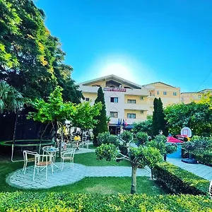Hotel Ambasador Garden