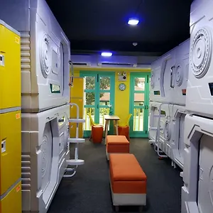 Galaxy Pods @ Chinatown Hotel kapsułowy Singapur
